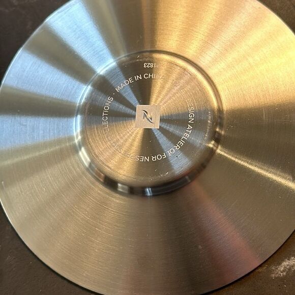 Nespresso View Collection set of 2 Glass Cups and Stainless Steel Saucers - Picture 6 of 6